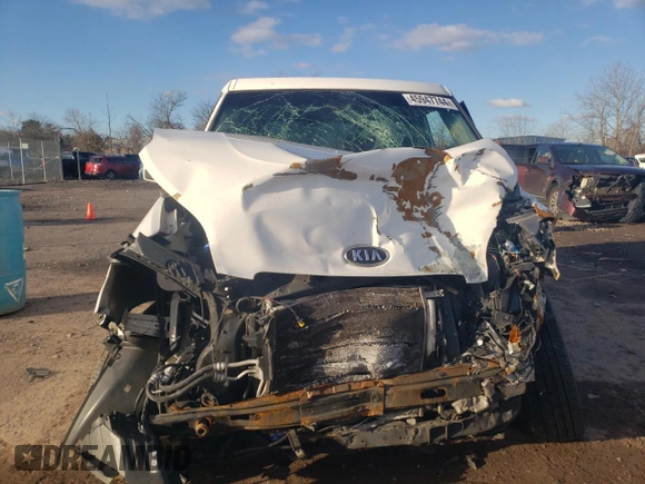 2011 Kia Soul + with VIN KNDJT2A20B7712378, listed as a Copart auction lot 71808414 with 0 mi miles and Salvage Title. Bid and sale history available at carsss.com. Image 5.