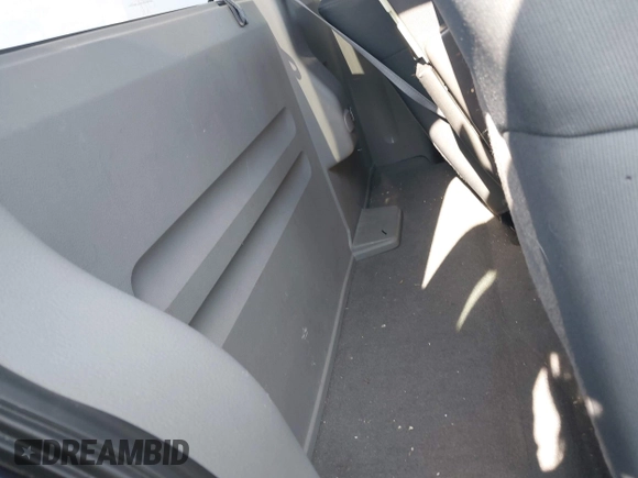 2007 Ford F-150 XL with VIN 1FTRF14W57KD56405, listed as a IAAI auction lot 42124580 with 104,196 mi miles and . Bid and sale history available at DreamBid. Image 8.