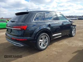 2020 Audi Q7 Premium with VIN WA1AXAF74LD011455, listed as a IAAI auction lot 41674599 with 37,561 mi miles. Bid and sale history available at carsss.com. Image 4.