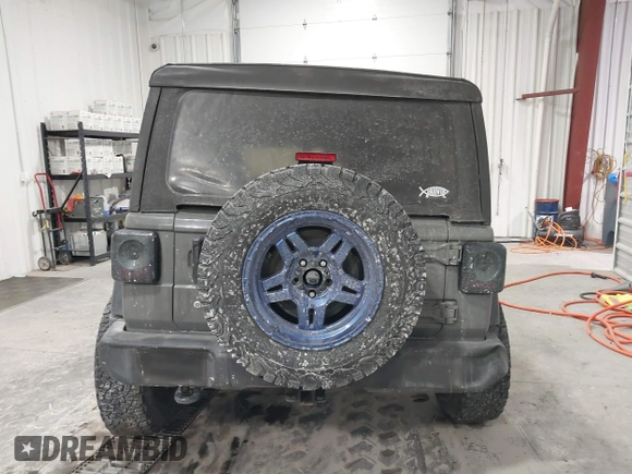 2020 Jeep Wrangler Unlimited Sport Altitude with VIN 1C4HJXDG7LW167909, listed as a IAAI auction lot 41413004 with 69,631 mi miles and . Bid and sale history available at DreamBid. Image 16.