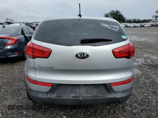 2016 Kia Sportage LX with VIN KNDPB3AC0G7818719, listed as a Copart auction lot 45762365 with 180,283 mi miles and Salvage Title. Bid and sale history available at carsss.com. Image 6.