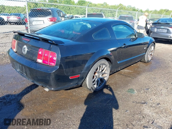 2007 Ford Mustang GT Deluxe с VIN 1ZVFT82H075309397, выставлен на аукционе IAAI как лот 42197424 с пробегом 279 403 миль миль и . История ставок и продаж доступна на DreamBid. Изображение 4.