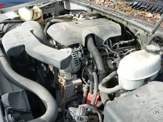 2005 Chevrolet Tahoe Commercial с VIN 1GNEK13Z65J242106, выставлен на аукционе IAAI как лот 42304673 с пробегом 278 390 миль миль и . История ставок и продаж доступна на DreamBid. Изображение 12.