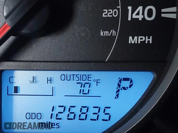 2016 Toyota RAV4 LE with VIN 2T3BFREV3GW430479, listed as a IAAI auction lot 40501022 with 126,835 mi miles. Bid and sale history available at carsss.com. Image 7.