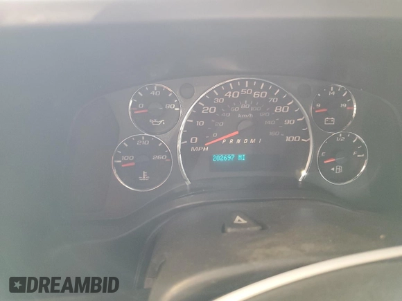 2011 Chevrolet Express Cargo z VIN 1GCZGTCG9B1186826, wystawiony jako Copart lot #82085794 z przebiegiem 202 697 mil mil oraz Nie do naprawy • Non repairable. Historia ofert i sprzedaży dostępna na DreamBid. Obrazek 9.