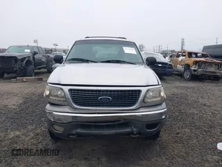 2000 Ford Expedition XLT with VIN 1FMPU16L7YLA54864, listed as a IAAI auction lot 41729630 with 187,444 mi miles and . Bid and sale history available at DreamBid. Image 12.