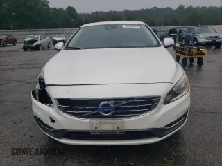 2017 Volvo S60 Inscription with VIN LYV402HK6HB134979, listed as a Copart auction lot 60678015 with 127,688 mi miles and Salvage title. Bid and sale history available at DreamBid. Image 5.