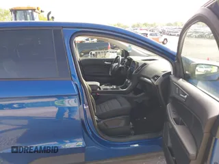 2024 Ford Edge SE z VIN 2FMPK4G93RBA19069, wystawiony jako IAAI lot #42025846 z przebiegiem 17 277 mil mil oraz . Historia ofert i sprzedaży dostępna na DreamBid. Obrazek 5.