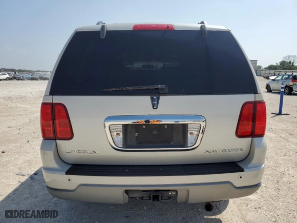 2004 Lincoln Navigator Luxury with VIN 5LMFU27R84LJ41183, listed as a Copart auction lot 58040754 with 103,072 mi miles and Salvage Title. Bid and sale history available at carsss.com. Image 6.
