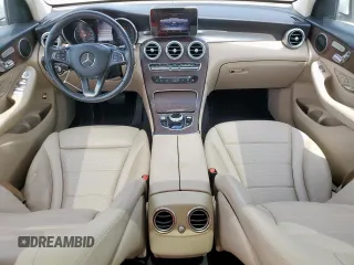 2019 Mercedes-Benz GLC 300 with VIN WDC0G4JB7KF610832, listed as a Copart auction lot 60804755 with 74,491 mi miles and Salvage title. Bid and sale history available at DreamBid. Image 8.