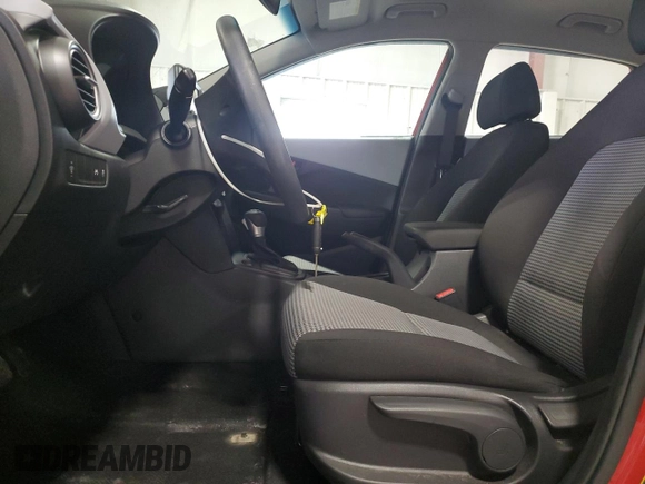 2020 Hyundai Kona SE with VIN KM8K1CAA2LU527142, listed as a Copart auction lot 48918365 with 77,211 mi miles and Salvage Title. Bid and sale history available at carsss.com. Image 7.