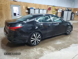 2019 Nissan Altima SR with VIN 1N4BL4CV6KC125445, listed as a Copart auction lot 48567405 with 200,888 mi miles and Clean Title. Bid and sale history available at carsss.com. Image 3.
