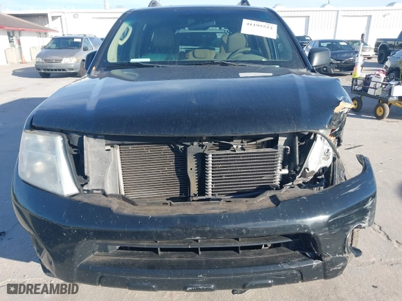 2012 Nissan Pathfinder SV with VIN 5N1AR1NN3CC620795, listed as a IAAI auction lot 41195522 with 120,930 mi miles. Bid and sale history available at carsss.com. Image 12.