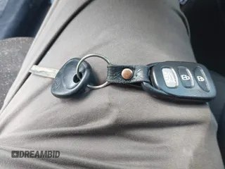 2013 Hyundai Elantra с VIN KMHD35LE9DU059443, выставлен на аукционе IAAI как лот 42202932 с пробегом 181 433 миль миль и . История ставок и продаж доступна на DreamBid. Изображение 11.