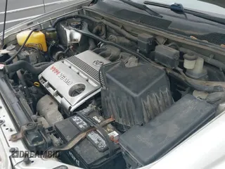 2004 Toyota Highlander with VIN JTEDP21A940031152, listed as a IAAI auction lot 43049982 with 265,622 mi miles and . Bid and sale history available at DreamBid. Image 12.