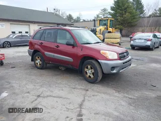 2005 Toyota RAV4 with VIN JTEHD20V350067774, listed as a IAAI auction lot 41969155 with 125,297 mi miles. Bid and sale history available at carsss.com. Image 1.