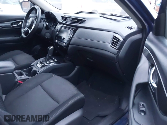 2019 Nissan Rogue SV with VIN KNMAT2MT9KP517402, listed as a IAAI auction lot 41039794 with 116,725 mi miles. Bid and sale history available at carsss.com. Image 5.