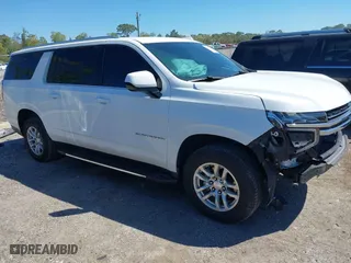 2022 Chevrolet Suburban LT with VIN 1GNSKCKDXNR247122, listed as a IAAI auction lot 41837555 with 77,954 mi miles. Bid and sale history available at carsss.com. Image 1.