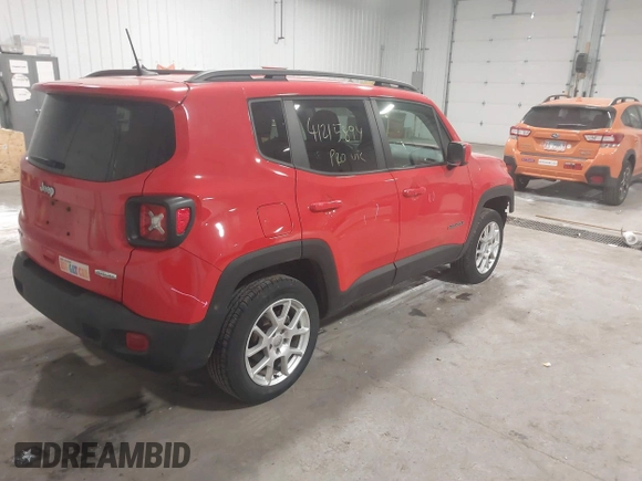 2021 Jeep Renegade Latitude with VIN ZACNJDBB7MPM76476, listed as a IAAI auction lot 41215894 with 48,162 mi miles. Bid and sale history available at carsss.com. Image 4.