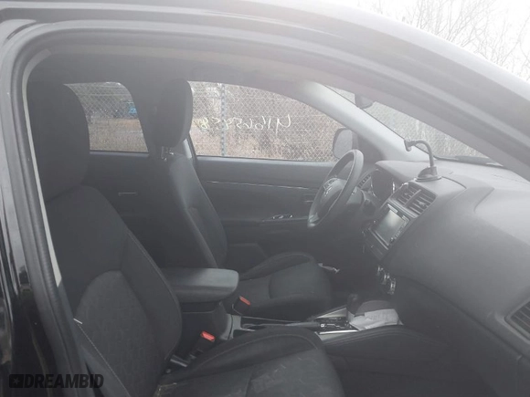 2021 Mitsubishi Outlander Sport ES with VIN JA4ARUAU0MU010443, listed as a IAAI auction lot 41665858 with 127,300 mi miles. Bid and sale history available at carsss.com. Image 5.