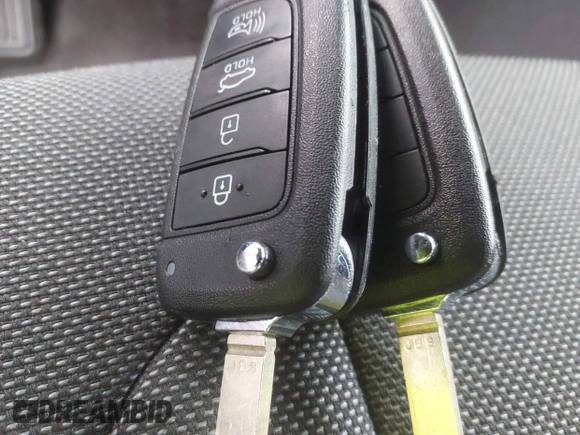 2024 Hyundai Elantra SE z VIN KMHLL4DG9RU681389, wystawiony jako IAAI lot #42017186 z przebiegiem 13 762 mil mil oraz . Historia ofert i sprzedaży dostępna na DreamBid. Obrazek 11.