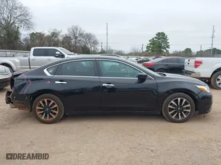 2018 Nissan Altima 2.5 SL with VIN 1N4AL3APXJC234189, listed as a IAAI auction lot 41526375 with 96,947 mi miles. Bid and sale history available at carsss.com. Image 13.