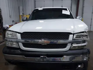 2005 Chevrolet Silverado 1500 LT with VIN 2GCEK13T651359294, listed as a IAAI auction lot 41863789 with 174,291 mi miles and . Bid and sale history available at DreamBid. Image 12.