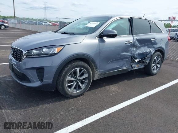 2020 Kia Sorento LX V6 with VIN 5XYPG4A53LG675755, listed as a IAAI auction lot 42070515 with 82,985 mi miles. Bid and sale history available at carsss.com. Image 17.