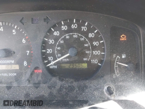 1998 Toyota Corolla VE with VIN 1NXBR18E8WZ105435, listed as a IAAI auction lot 42660562 with 295,050 mi miles and . Bid and sale history available at DreamBid. Image 7.