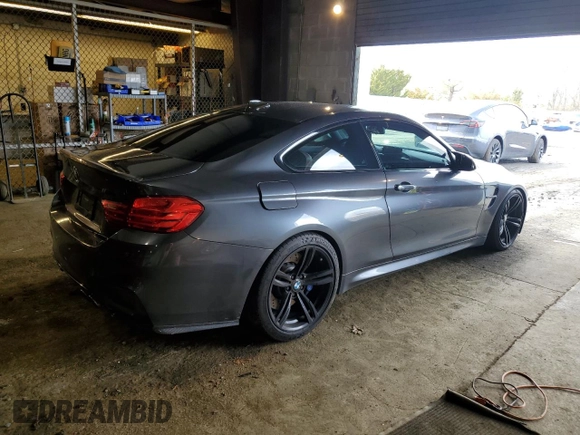 2015 BMW M4 z VIN WBS3R9C5XFK333598, wystawiony jako Copart lot #51206925 z przebiegiem 103 528 mil mil oraz Szkoda całkowita • Salvage title. Historia ofert i sprzedaży dostępna na DreamBid. Obrazek 3.