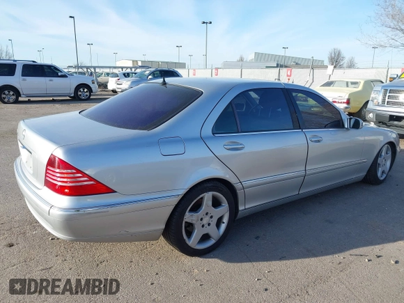 2004 Mercedes-Benz S 430 with VIN WDBNG70J24A409926, listed as a IAAI auction lot 41761719 with Not provided miles and . Bid and sale history available at DreamBid. Image 4.