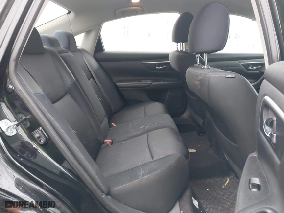 2016 Nissan Altima 2.5 SL with VIN 1N4AL3AP8GC209767, listed as a IAAI auction lot 38190423 with 95,899 mi miles. Bid and sale history available at carsss.com. Image 8.