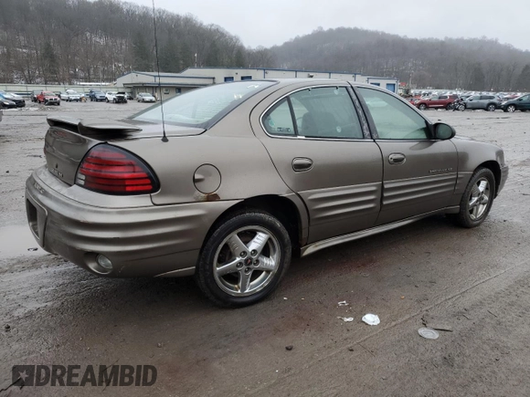 2002 Pontiac Grand Am SE1 with VIN 1G2NF52E52M625696, listed as a Copart auction lot 86503014 with 188,251 mi miles and Salvage Title. Bid and sale history available at carsss.com. Image 3.