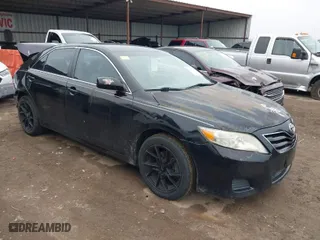 2011 Toyota Camry LE with VIN 4T1BF3EK7BU160029, listed as a IAAI auction lot 41521232 with 186,518 mi miles. Bid and sale history available at carsss.com. Image 1.