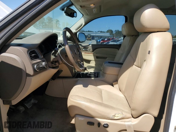 2011 GMC Sierra 1500 SLT с VIN 3GTP2WE39BG360798, выставлен на аукционе Copart как лот 50390925 с пробегом 176 784 миль миль и Списание • Salvage title. История ставок и продаж доступна на DreamBid. Изображение 7.