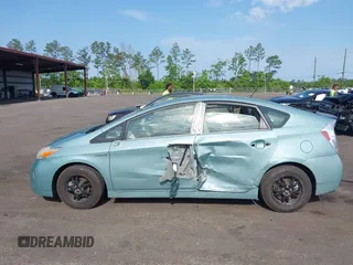 2014 Toyota Prius Four with VIN JTDKN3DUXE1852835, listed as a IAAI auction lot 42234128 with 189,512 mi miles and . Bid and sale history available at DreamBid. Image 14.