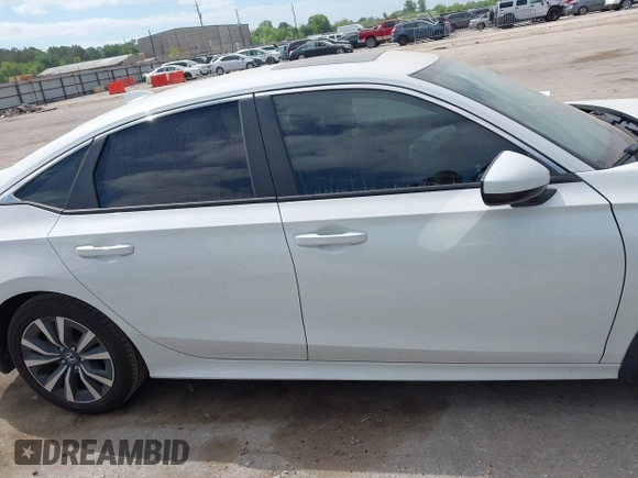 2024 Honda Civic EX z VIN 2HGFE1F7XRH323682, wystawiony jako IAAI lot #42019454 z przebiegiem 7 039 mil mil oraz . Historia ofert i sprzedaży dostępna na DreamBid. Obrazek 13.