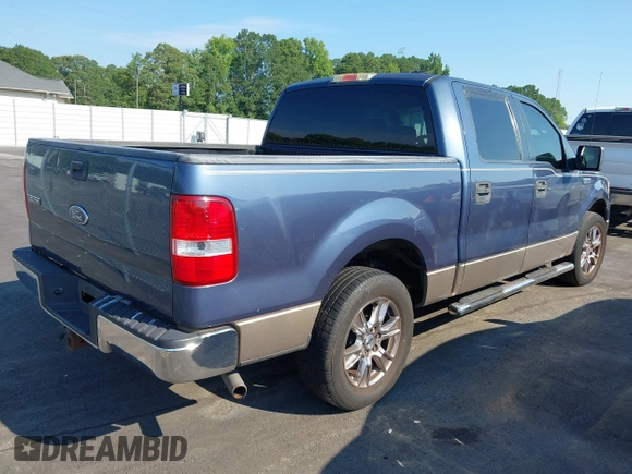 2005 Ford F-150 XLT z VIN 1FTPW12555KE66885, wystawiony jako IAAI lot #42679054 z przebiegiem 356 314 mil mil oraz . Historia ofert i sprzedaży dostępna na DreamBid. Obrazek 4.