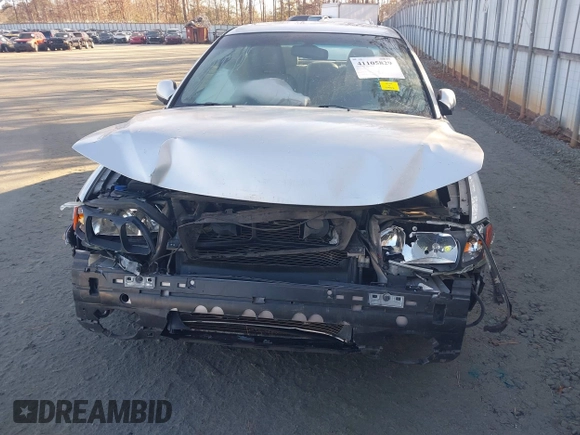 2002 Volvo S60 with VIN YV1RS61R622200464, listed as a IAAI auction lot 41105829 with 94,314 mi miles. Bid and sale history available at carsss.com. Image 12.