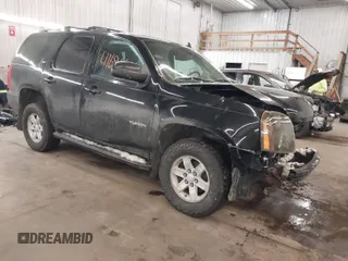 2012 GMC Yukon SLT with VIN 1GKS2CE02CR159894, listed as a IAAI auction lot 41686663 with 189,965 mi miles. Bid and sale history available at carsss.com. Image 1.