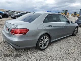 2014 Mercedes-Benz E 350 Luxury z VIN WDDHF8JB4EA832139, wystawiony jako Copart lot #56760205 z przebiegiem 98 396 mil mil oraz Szkoda całkowita • Salvage title. Historia ofert i sprzedaży dostępna na DreamBid. Obrazek 3.