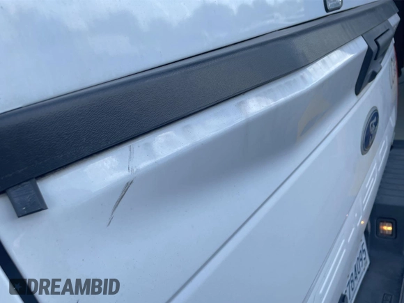 2018 Ford F-150 XL с VIN 1FTEW1EP3JKD95961, выставлен на аукционе IAAI как лот 42852944 с пробегом 151 887 миль миль и . История ставок и продаж доступна на DreamBid. Изображение 19.