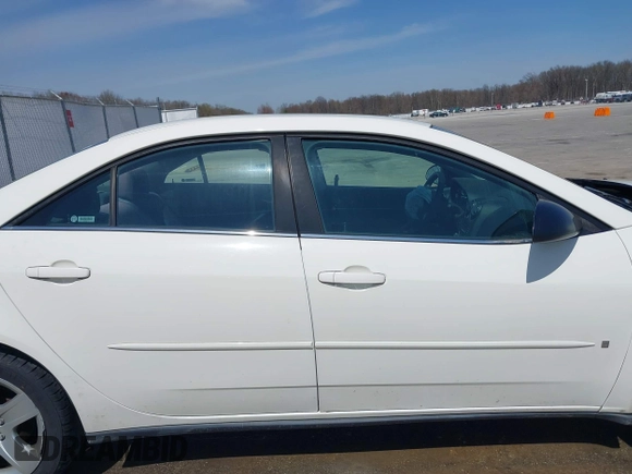 2007 Pontiac G6 G6 z VIN 1G2ZG58B074184286, wystawiony jako IAAI lot #41939070 z przebiegiem 140 503 mil mil oraz . Historia ofert i sprzedaży dostępna na DreamBid. Obrazek 14.
