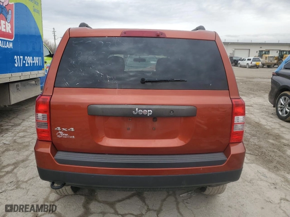 2012 Jeep Patriot Sport with VIN 1C4NJRBBXCD570221, listed as a Copart auction lot 48314135 with 49,956 mi miles and Salvage Title. Bid and sale history available at carsss.com. Image 6.