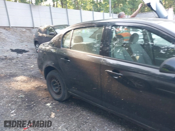 2008 Chevrolet Cobalt LT z VIN 1G1AL58F287332468, wystawiony jako IAAI lot #42429419 z przebiegiem 129 762 mil mil oraz . Historia ofert i sprzedaży dostępna na DreamBid. Obrazek 16.