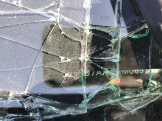 2021 Volkswagen Tiguan S z VIN 3VV1B7AX8MM065752, wystawiony jako Copart lot #62013905 z przebiegiem Nie podano mil oraz Szkoda całkowita • Salvage title. Historia ofert i sprzedaży dostępna na DreamBid. Obrazek 13.