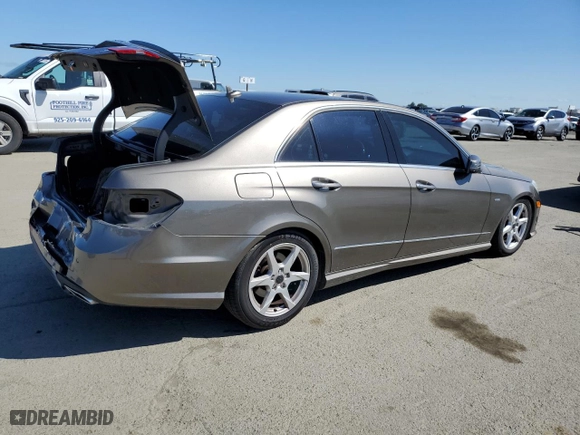 2012 Mercedes-Benz E-Class E 350 Luxury BlueTEC with VIN WDDHF2EB6CA643156, listed as a Copart auction lot 51621925 with 249,869 mi miles and Salvage Title. Bid and sale history available at carsss.com. Image 3.