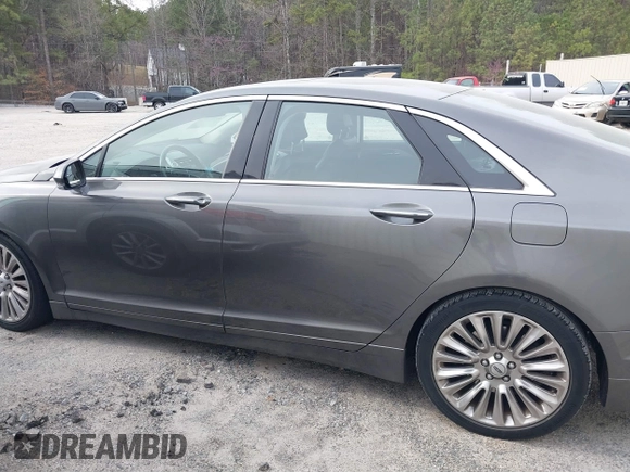 2015 Lincoln MKZ with VIN 3LN6L2J9XFR623933, listed as a IAAI auction lot 41799821 with 85,388 mi miles and . Bid and sale history available at DreamBid. Image 14.