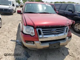 2007 Ford Explorer Eddie Bauer z VIN 1FMEU74847UA37313, wystawiony jako Copart lot #58141155 z przebiegiem 184 975 mil mil oraz Tytuł czysty. Historia ofert i sprzedaży dostępna na DreamBid. Obrazek 5.