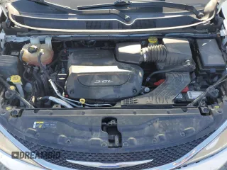 2018 Chrysler Pacifica Limited with VIN 2C4RC1GG0JR259957, listed as a Copart auction lot 66888725 with 131,371 mi miles and Clean title. Bid and sale history available at DreamBid. Image 12.